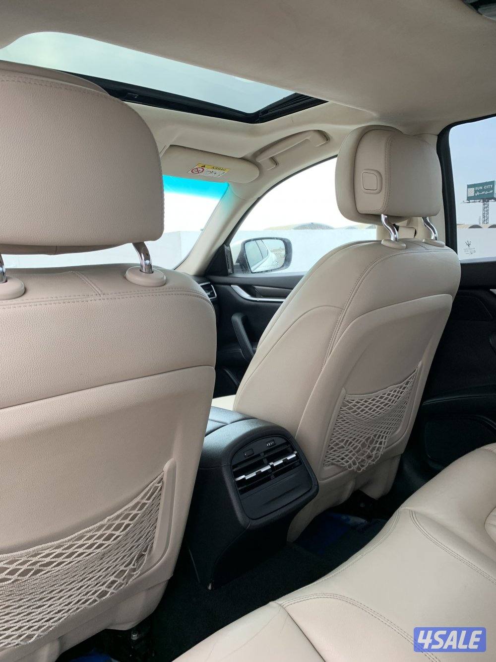 Maserati ghibli 20159