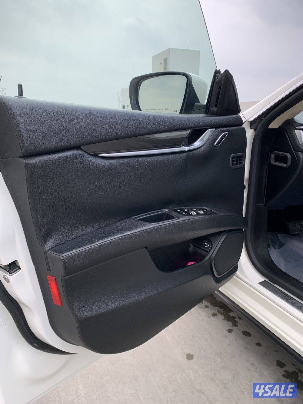 Maserati ghibli 201510