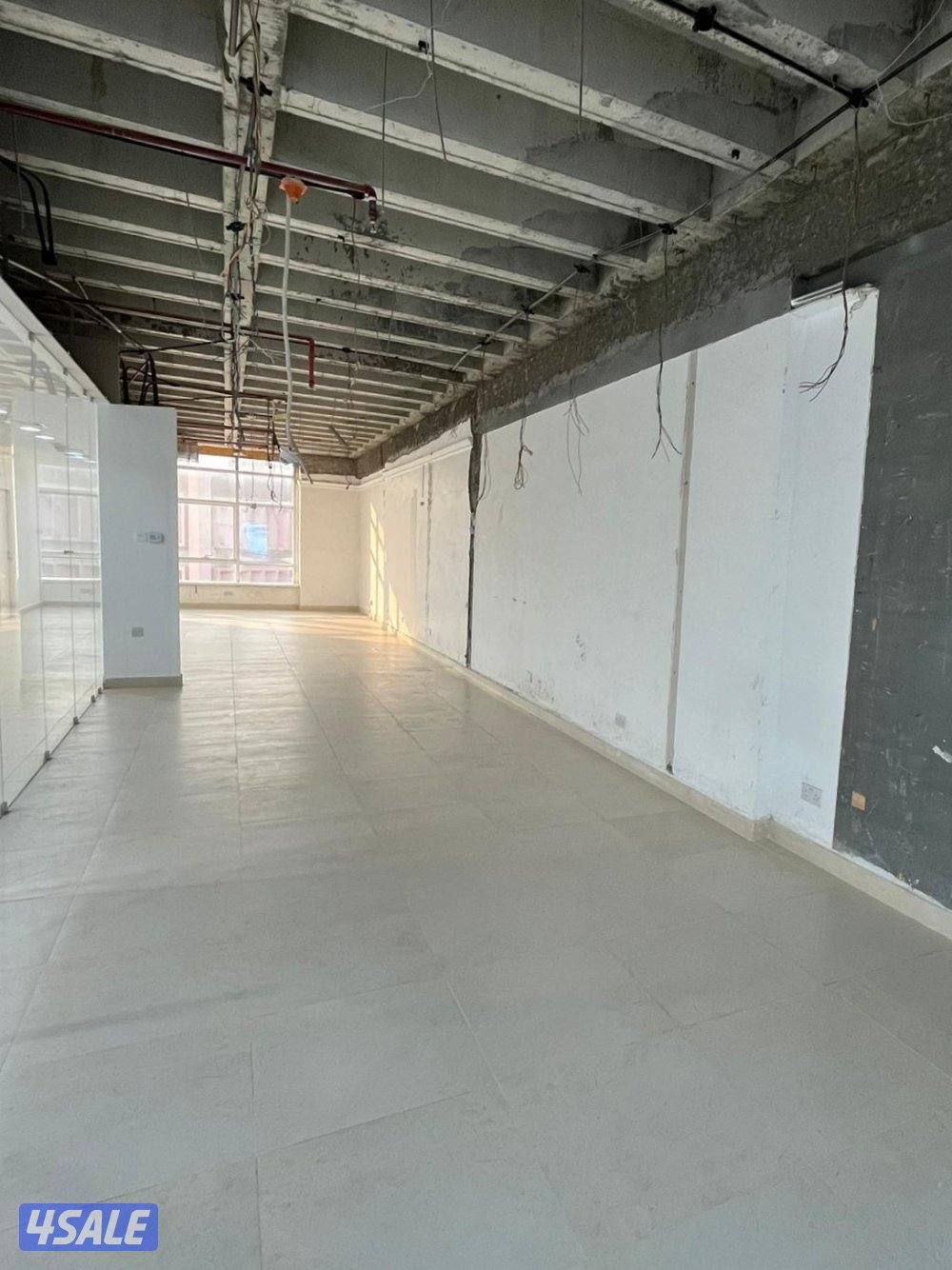 دور كامل تجاري للإيجار في القبلة .3