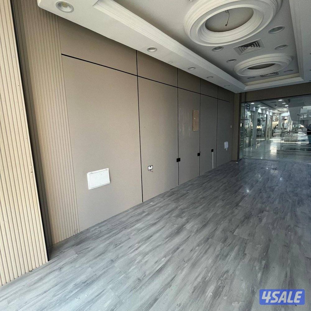 محل تجاري مع فترة سماح للإيجار في الفحيحيل .0