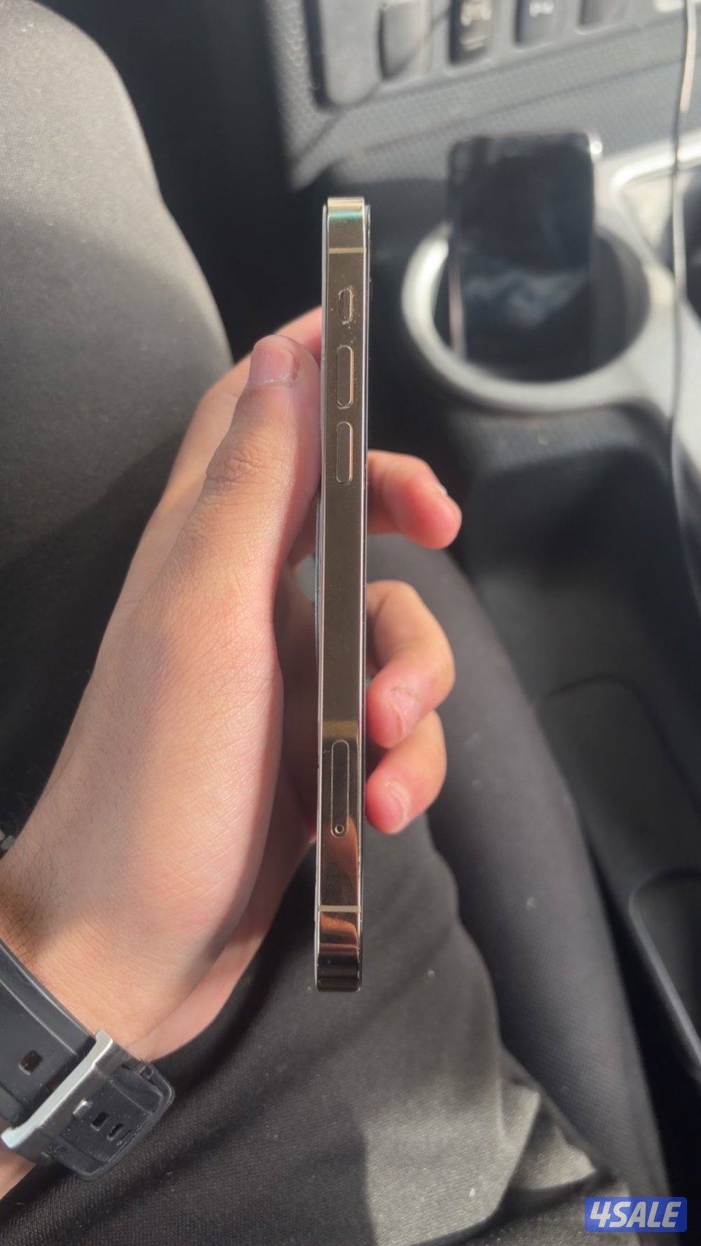 ايفون 12 برو 256 قيقا1