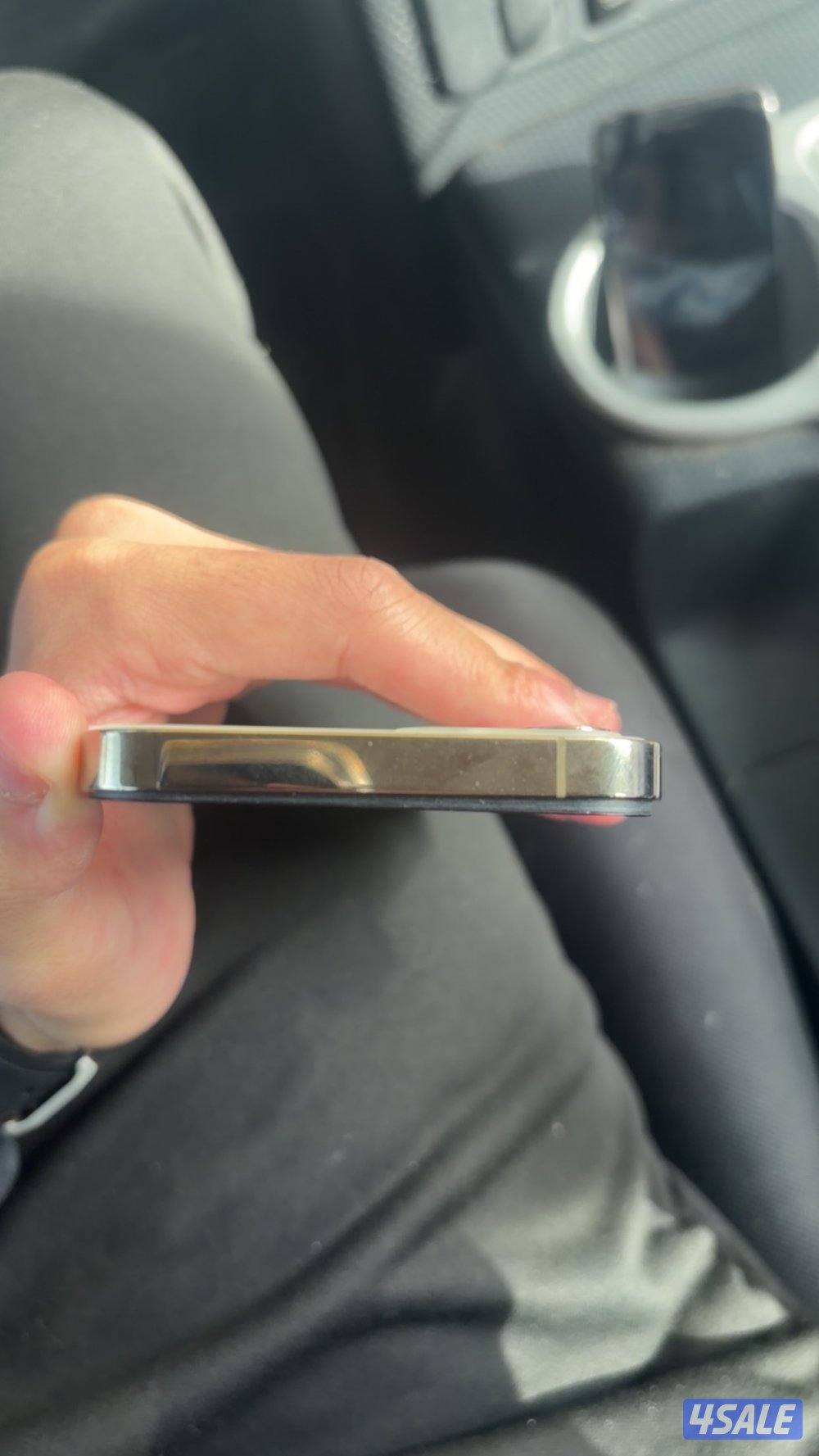 ايفون 12 برو 256 قيقا7