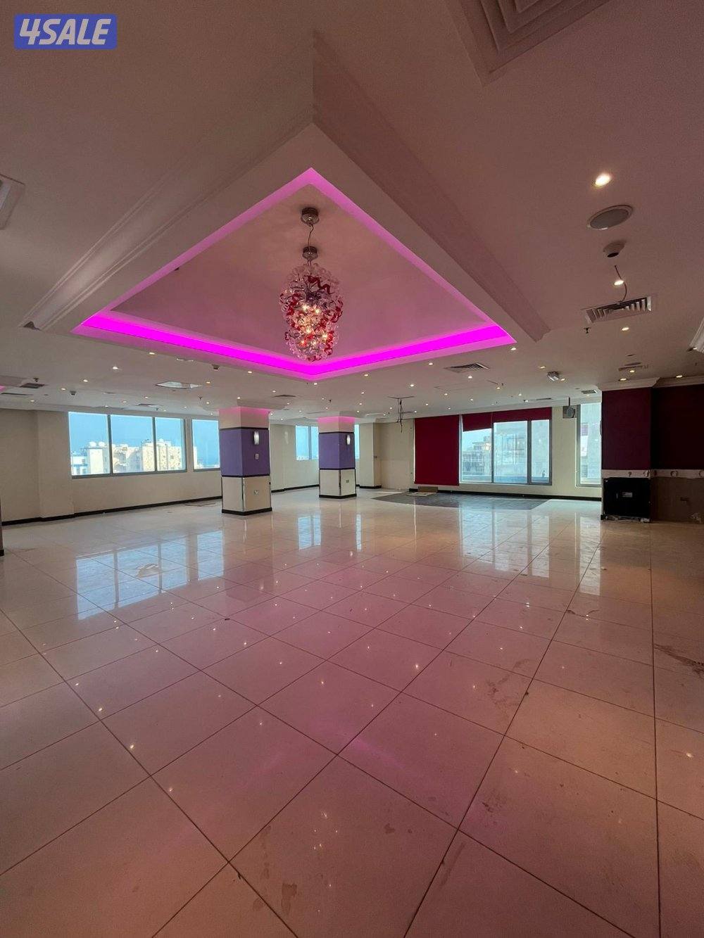 دور كامل تجاري إطلالة بحرية للإيجار في الفحيحيل .1