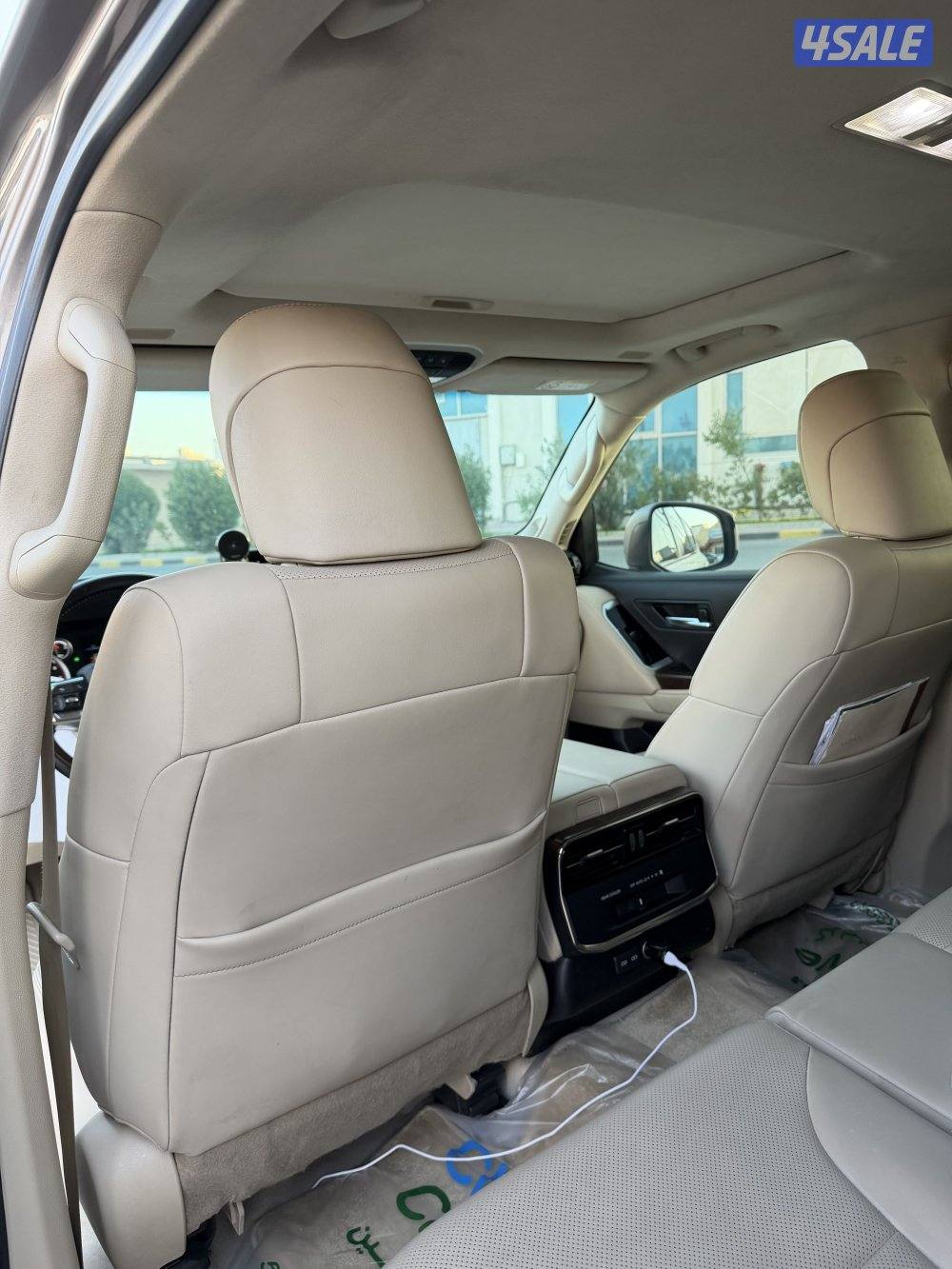 للبيع لاند كروزر 2023 ايرو اس تون تيربو الفل11