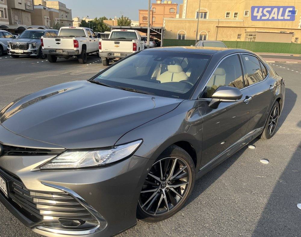 للبيع كامري 2023 جراندي لمتدد 6 سلندر كامل مواصفات0