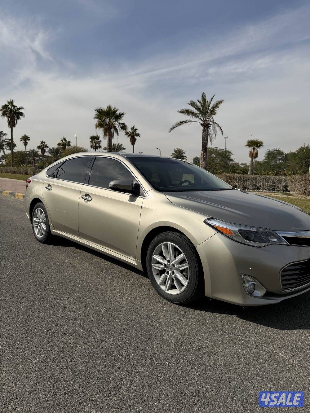 للبيع افالون موديل 20140