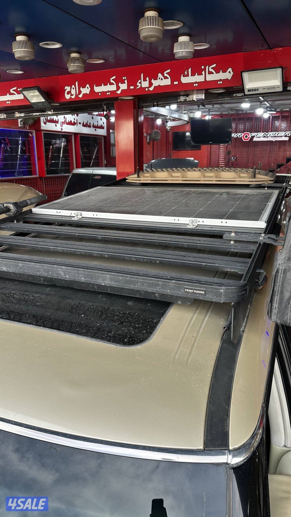 للبيع اغرض بعضها تركب على جميع السيارات و بعضها للباترول1