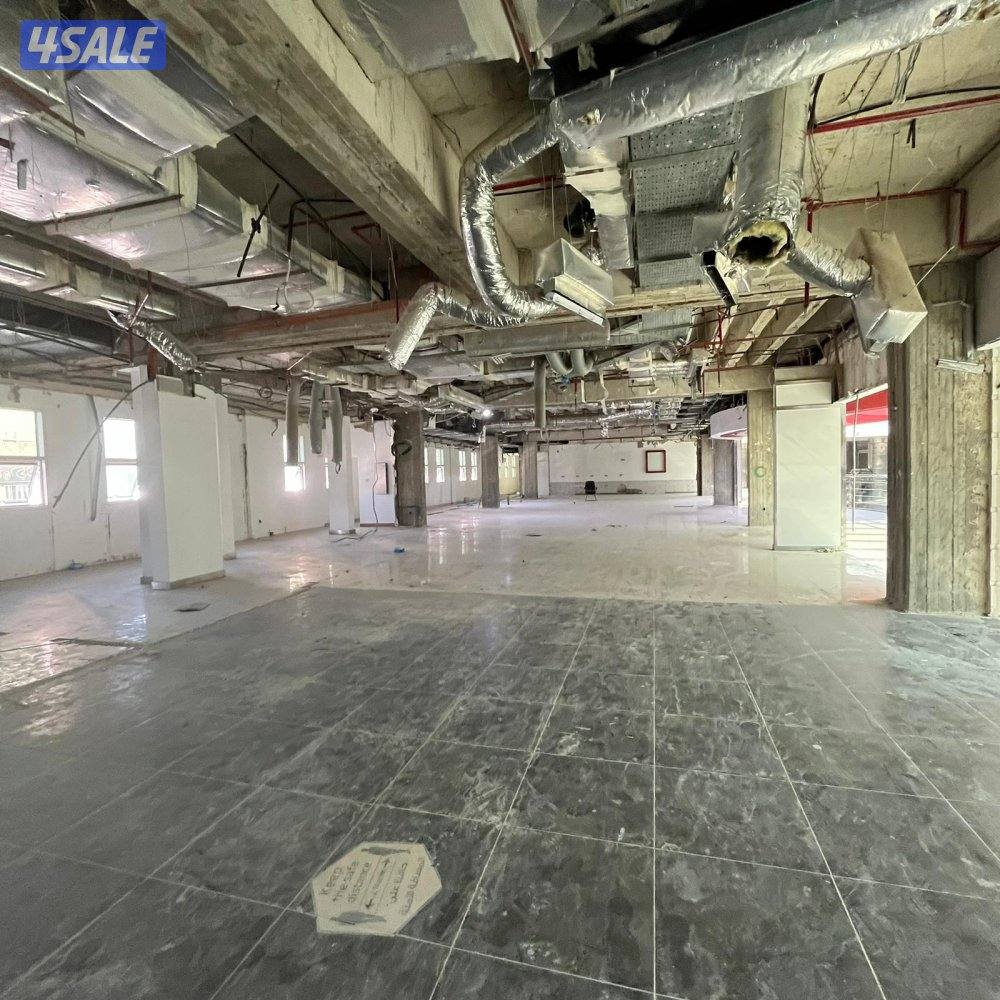 دور كامل تجاري للإيجار في العقيلة .7