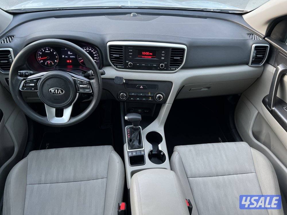 كيا سبورتاج 2020 بحالة ممتازة6