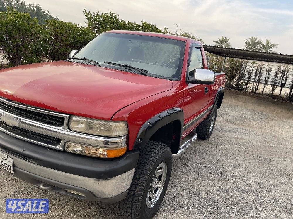 للبيع سيلفرادو موديل 2000صبغ الوكاله ما عدا قطعه شرط الفحص بيع سريعة1