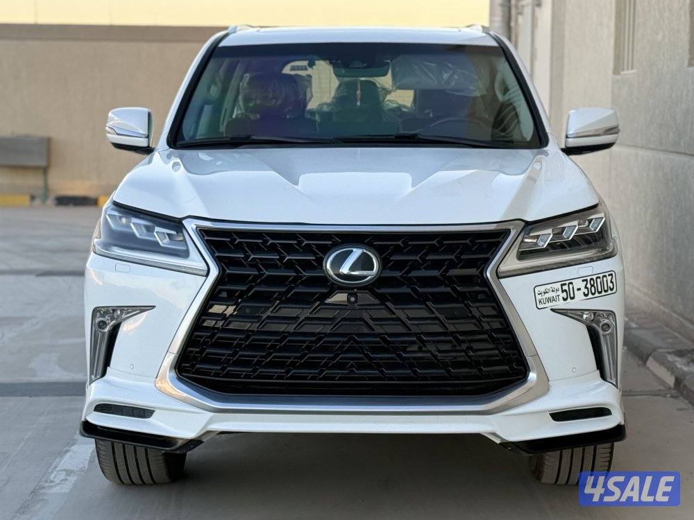 لكزس LX570 - موديل 2018 - عداد 317 - وارد الساير - الدرجه الأولى4