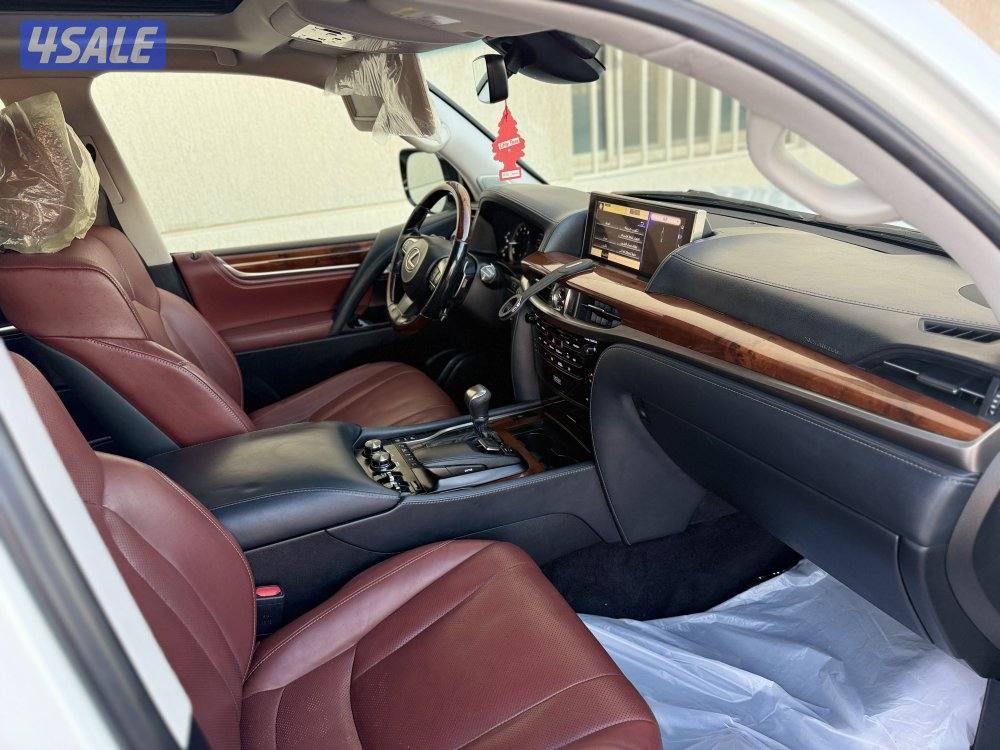 لكزس LX570 - موديل 2018 - عداد 317 - وارد الساير - الدرجه الأولى7