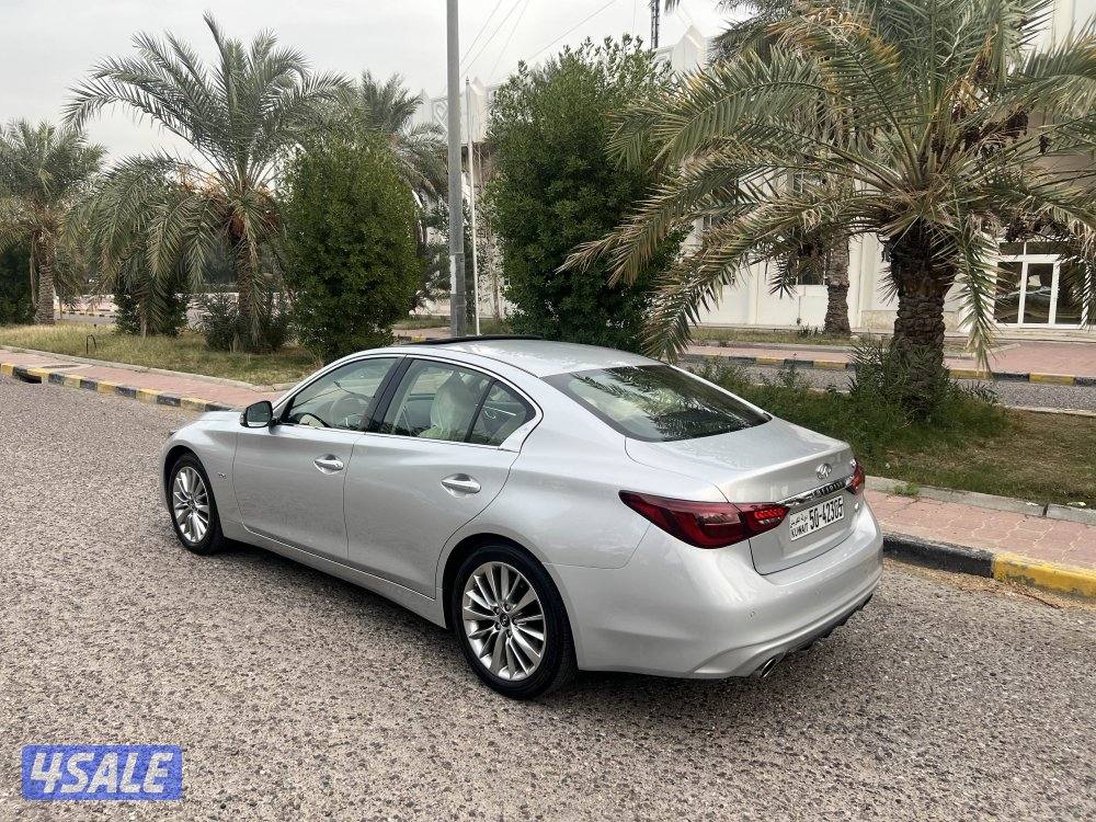 انفنتي Q50 موديل 2018 عداد 170 الف صبغ الوكاله بحاله ممتازه شرط الفحص0