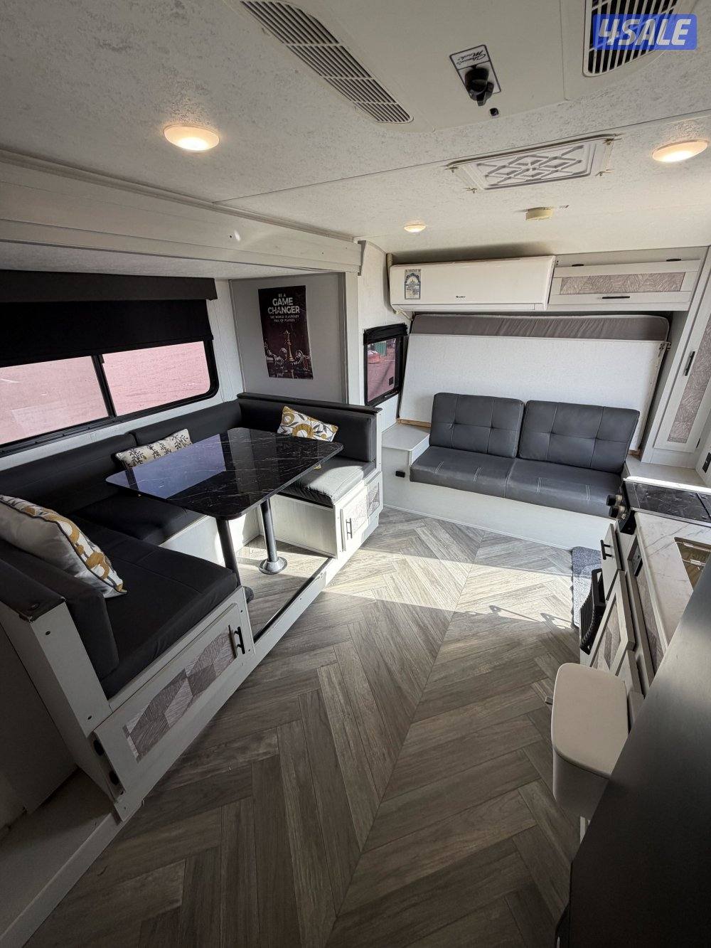 Forest river ( platinum ) 202112