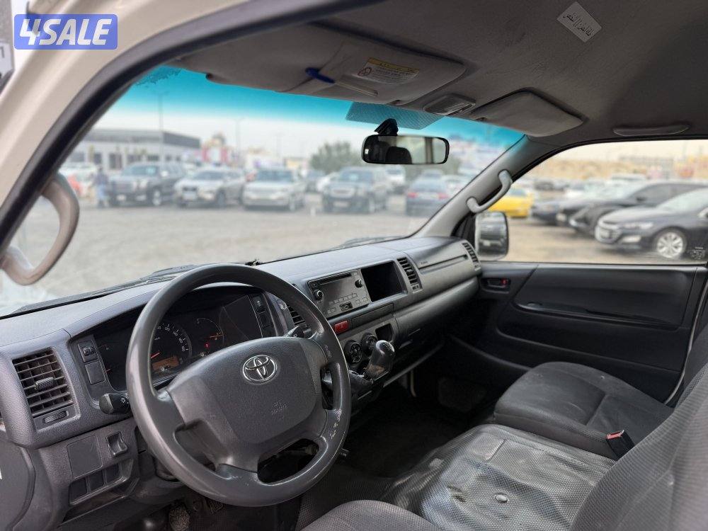 للبيع - باص - تويوتا هايس - موديل 2018 - عداد 294 - وارد الساير5