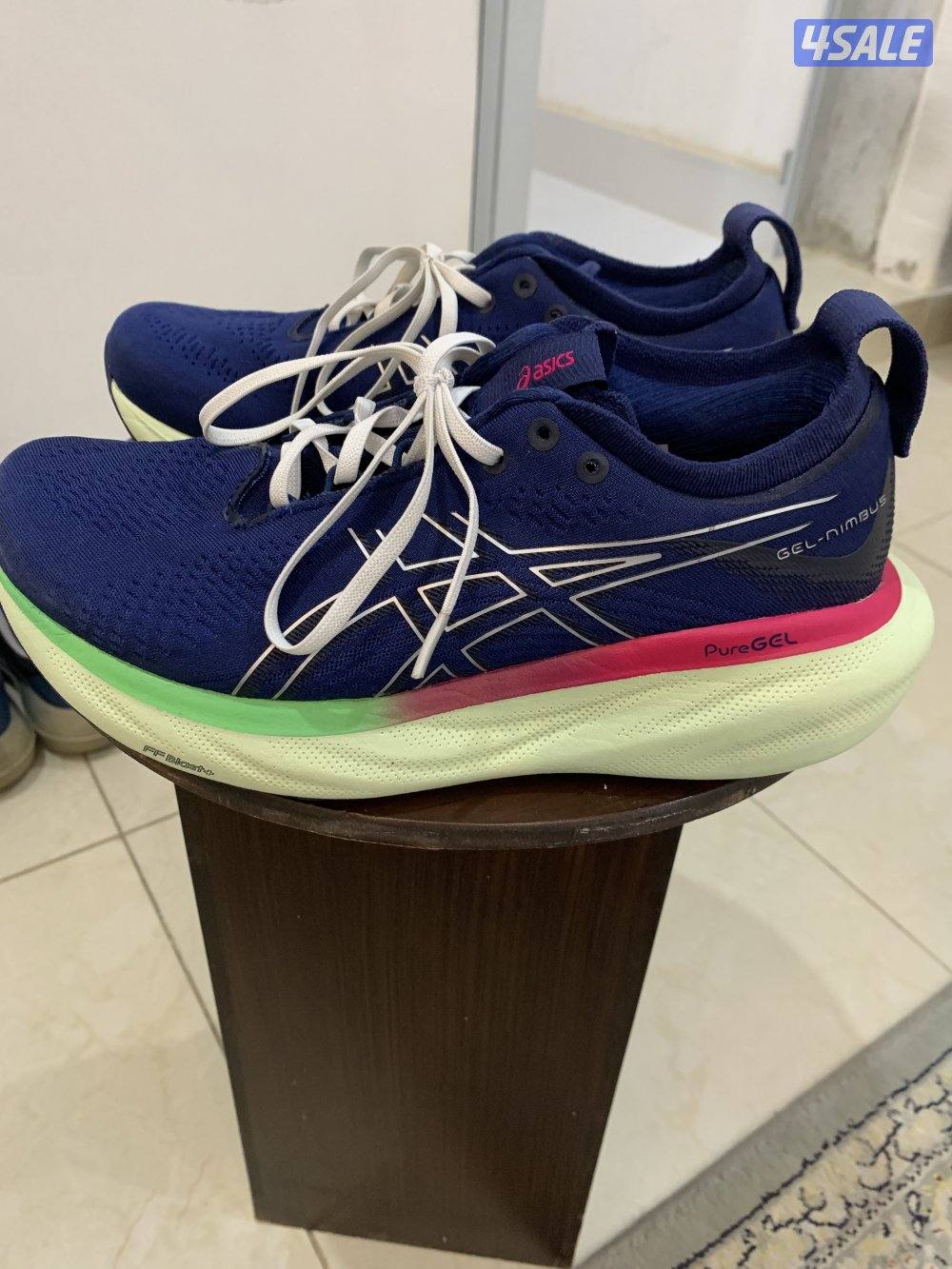 ايسكس شبه جديد مقاس ولادي 390