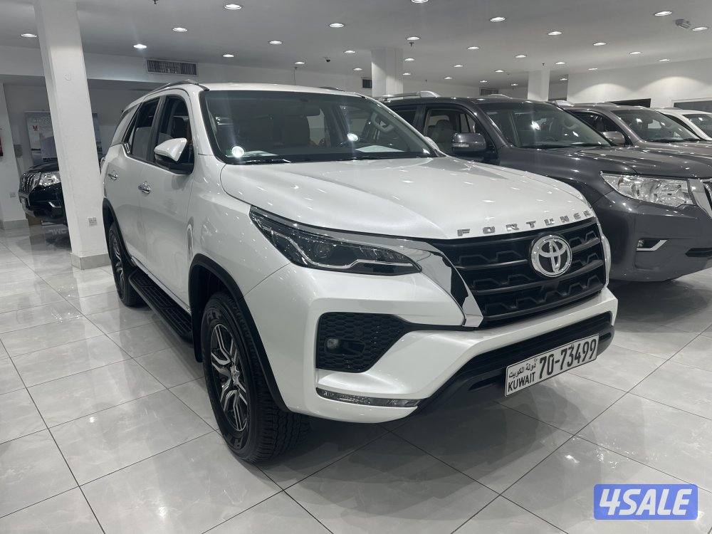 تويوتا فورتينر موديل 20231