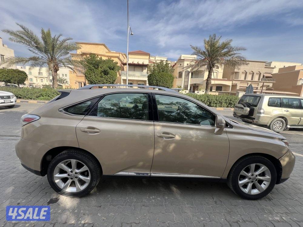 لكزس RX كامل المواصفات6