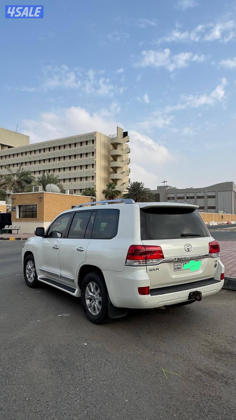 للبيع لاند كروزر ٦ سلندر0