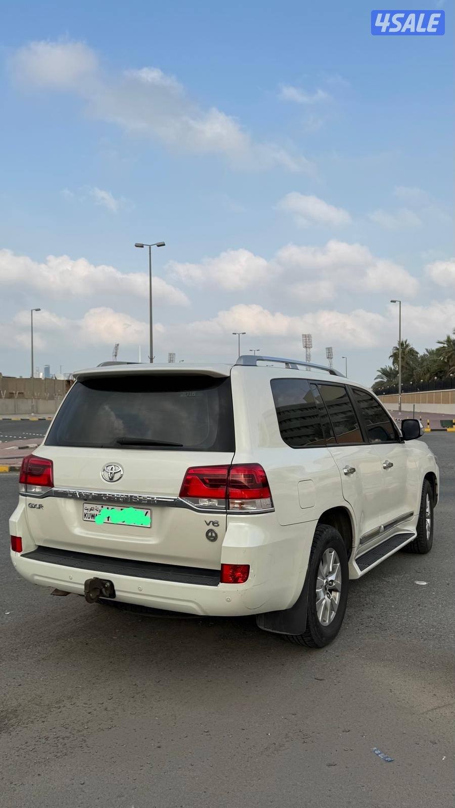 للبيع لاند كروزر ٦ سلندر3