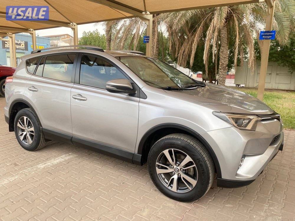 للبيع جيب راف 4 بحالة ممتازة1