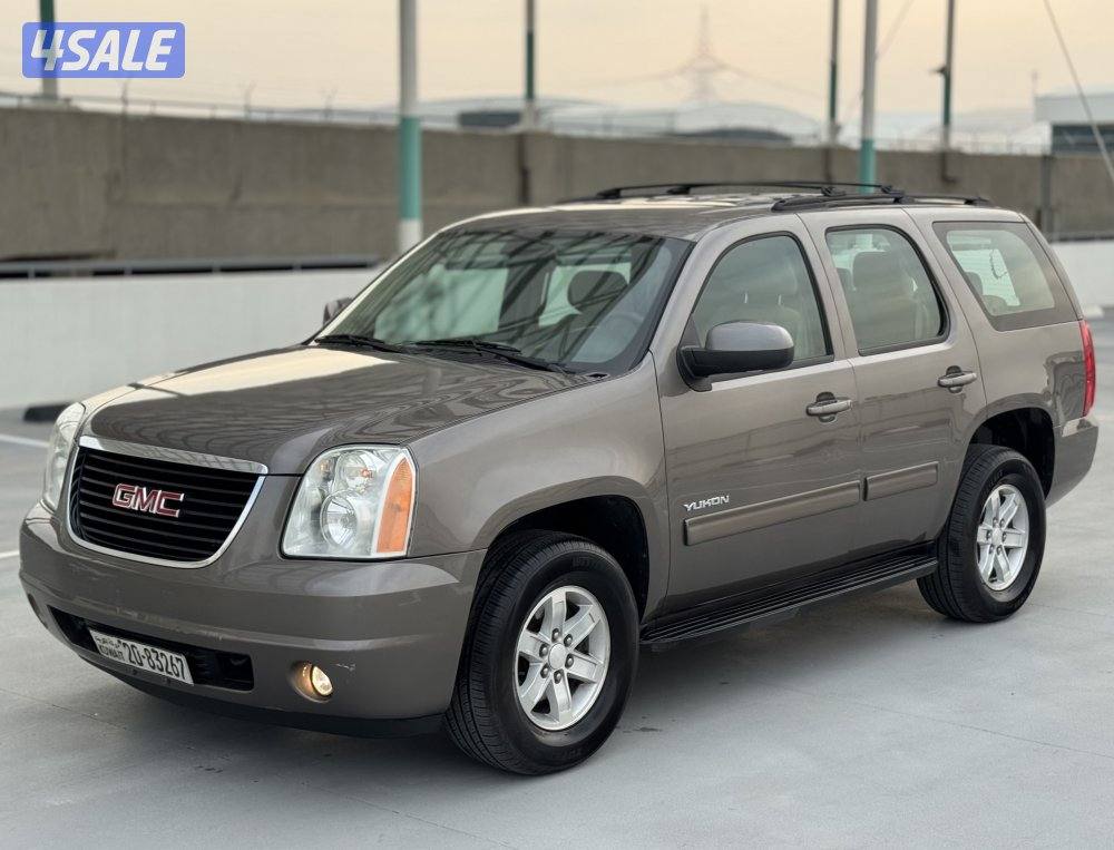 للبيع يوكن 2013 عداد 280 وارد الوكالة سيرفيس منتظم شرط الفحص2