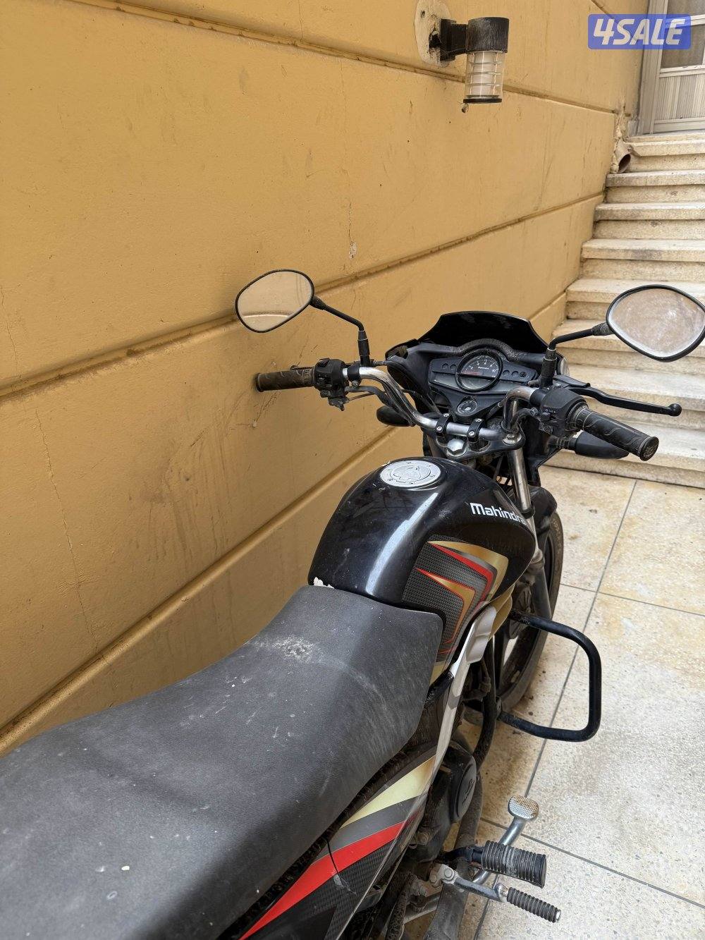 ثلاث دراجات نارية Mahindra Arro و Mahindra Centuro NXT و TVS Star2