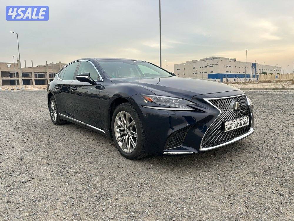 لكزس LS 350 موديل ٢٠١٨ أعلى فئة ماشي ٩٤ ألف0