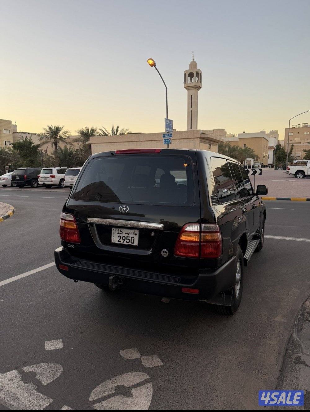 للبيع لاندكروزر ٢٠٠١ gx (50عام) شرط الفحص شاصيه جيد3