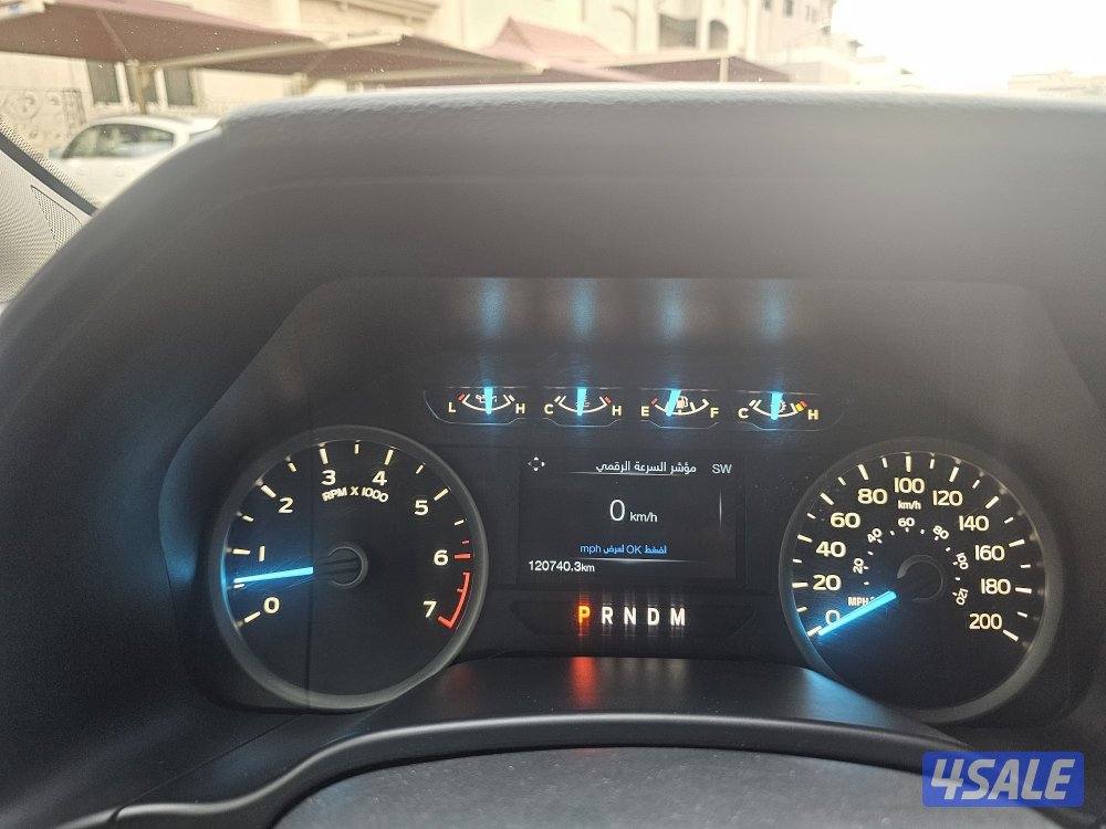 وانيت فورد F_150 دبل جير صبغ الوكالة عداد ١٢٠ الف6