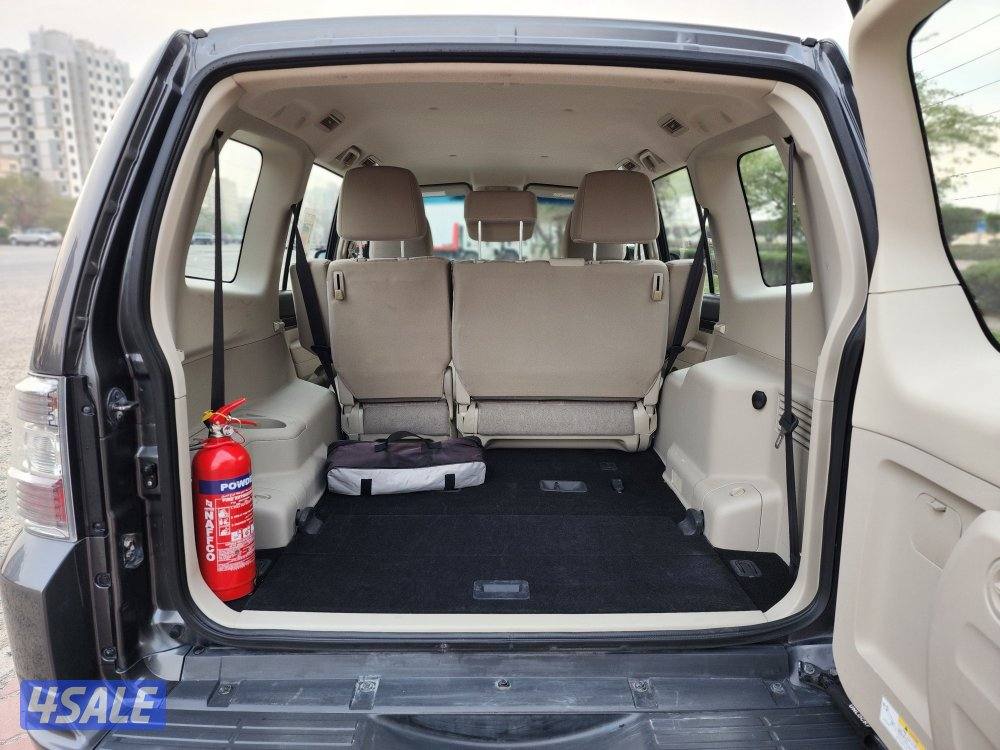 باجيرو 2022 ماكينة صغيرة صبغ الوكالة عداد ١٦٥ ألف سرفس منتظم شرط الفحص12