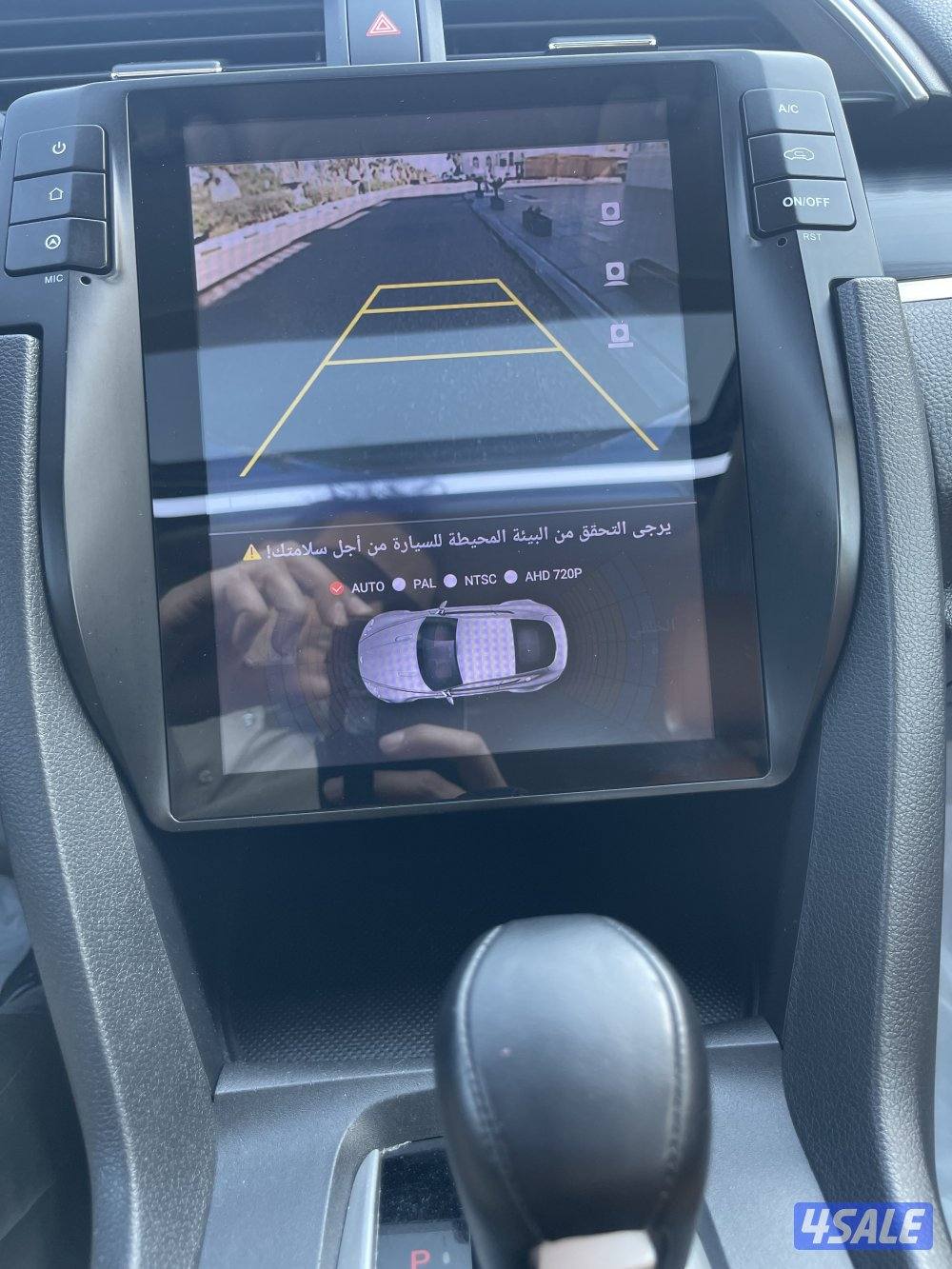 للبيع هوندا سيفك  مخزنه موديل 2020 لون سيلفر فل ابشن اعلى درجه11