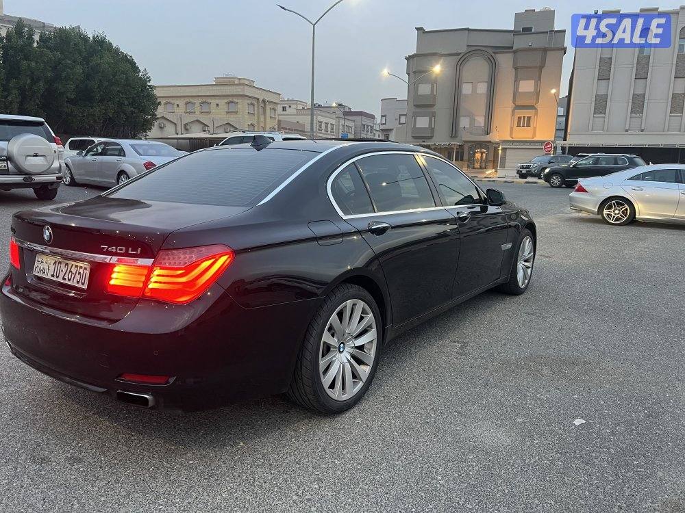 للبيع بي ام الفئه السابعه5