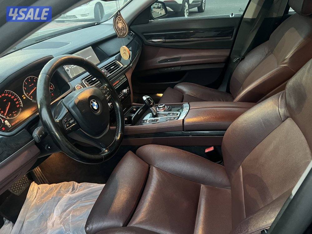 للبيع بي ام الفئه السابعه10