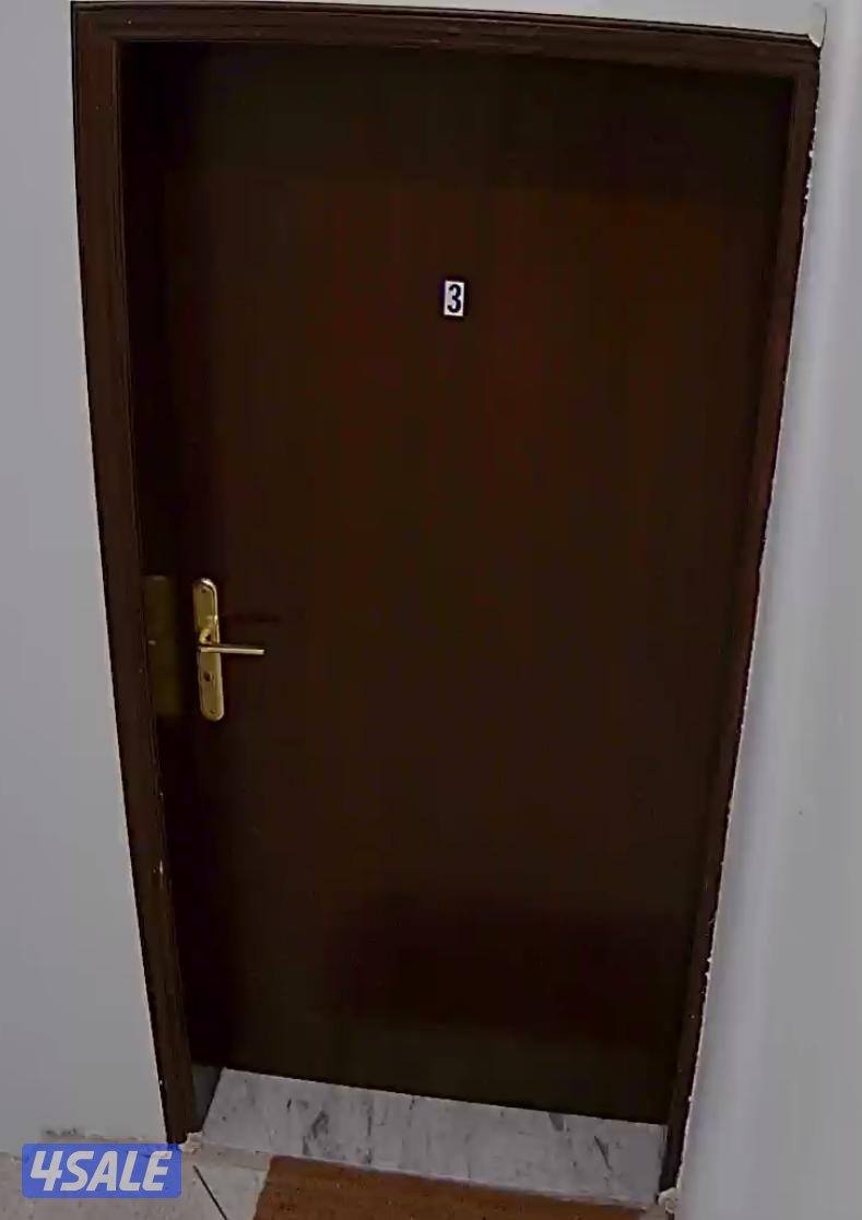 نجار ديكورات وأبواب عازل صوت4