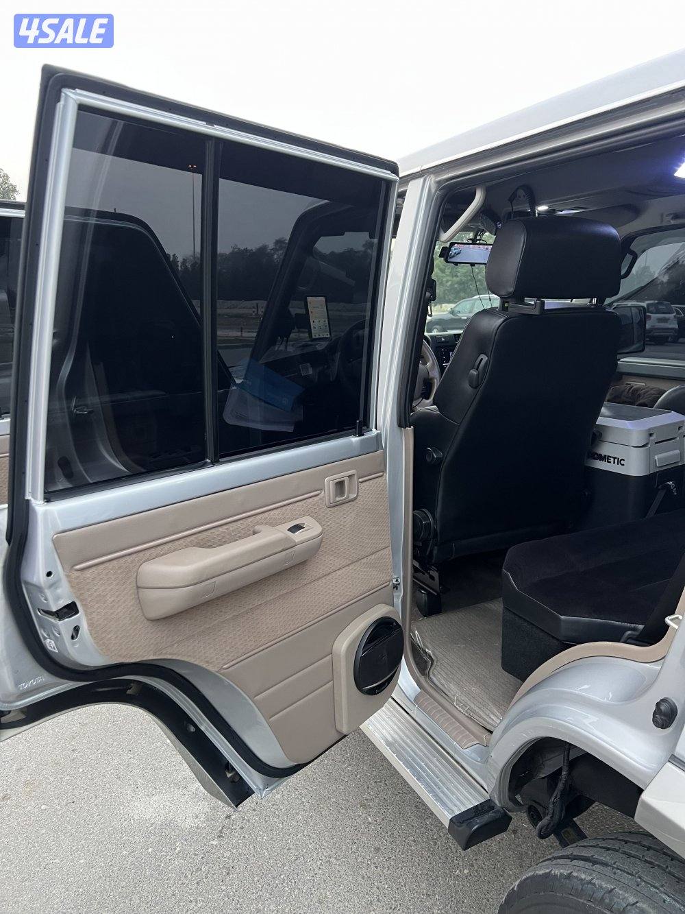 للبيع جيب نص5