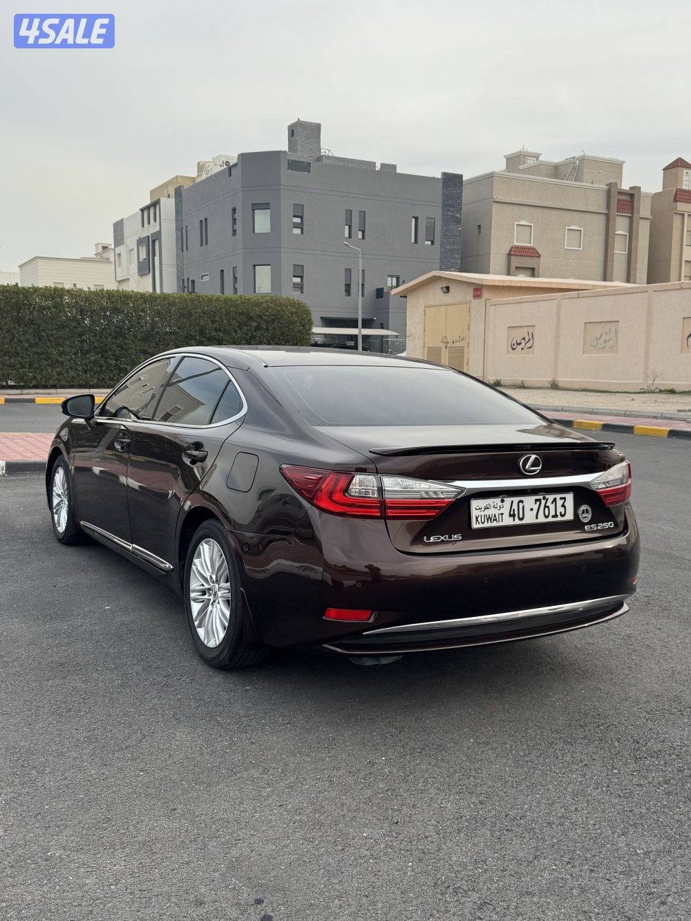 لكزس ES250 الساير2