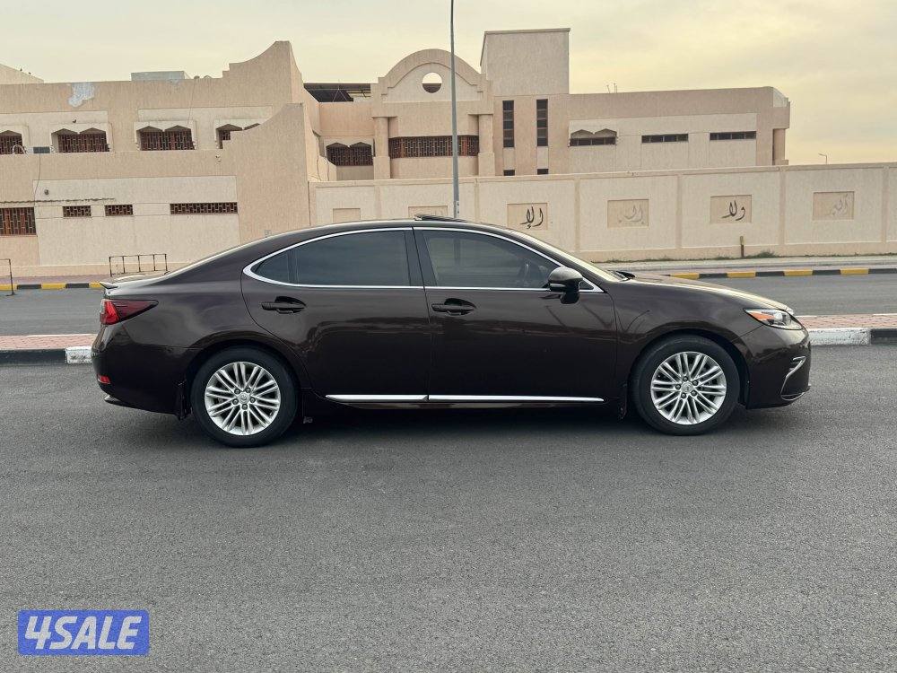 لكزس ES250 الساير4