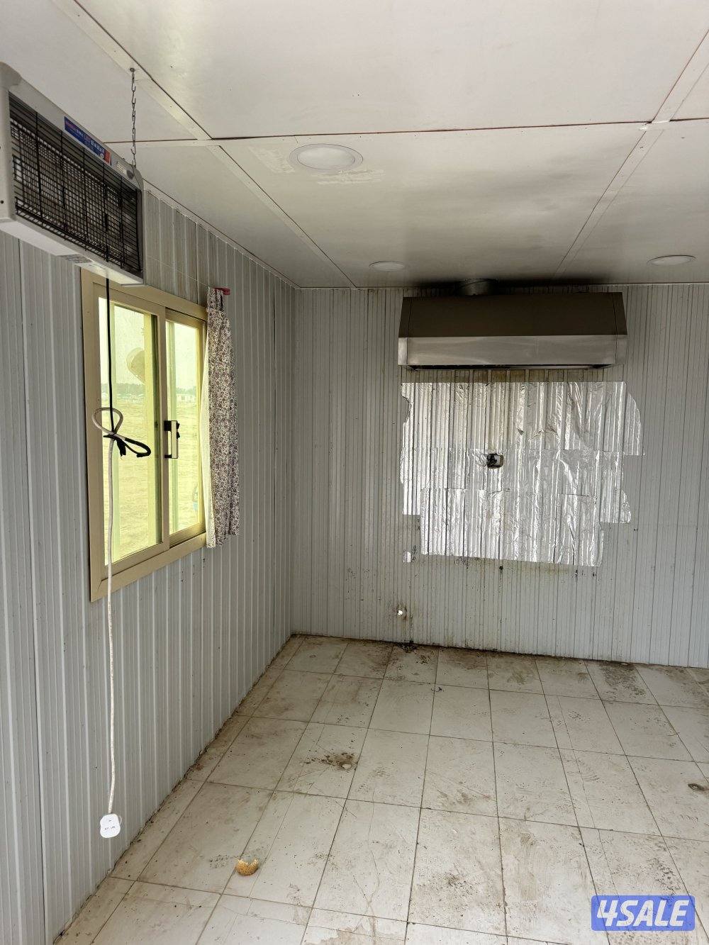 لبيع شاليه ثابت مطبخ4