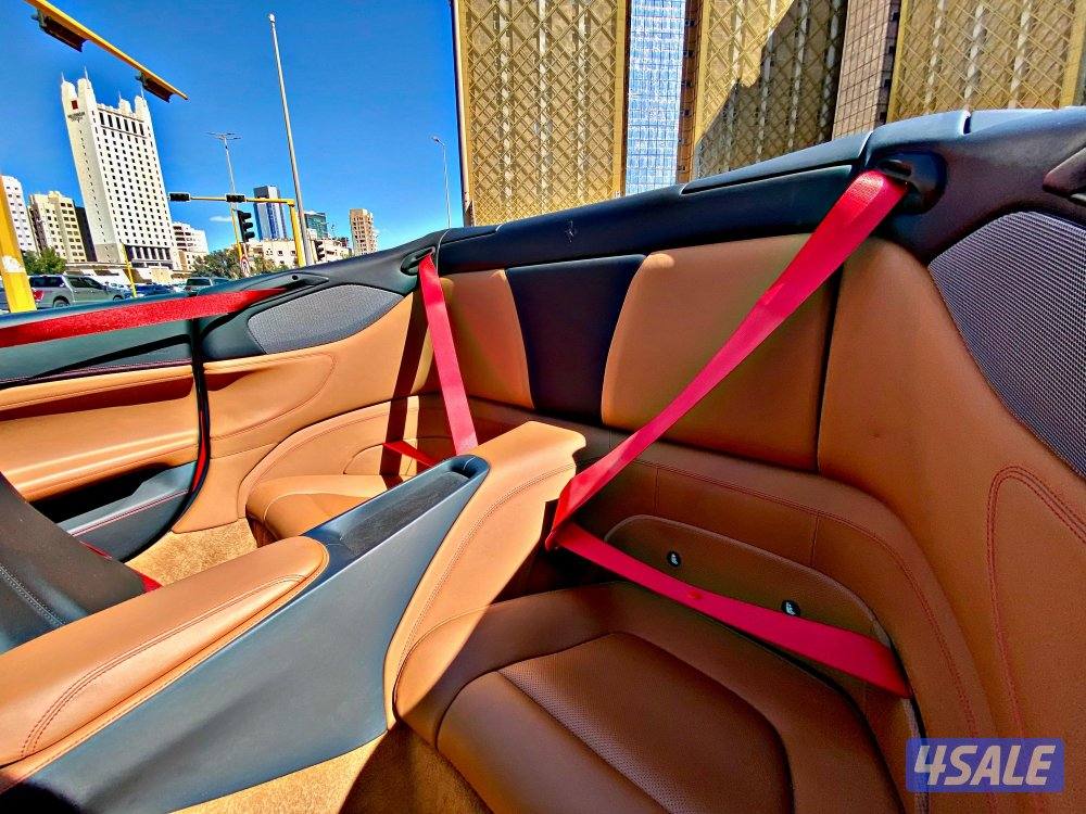 فراري PORTOFINO/ موديل 2019/ عداد 31 ألف / وكالة الكويت14