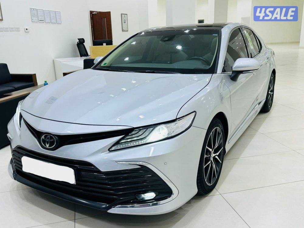 للبيع تويوتا كامري LIMITRD EDITION V6  3.5 موديل 20231