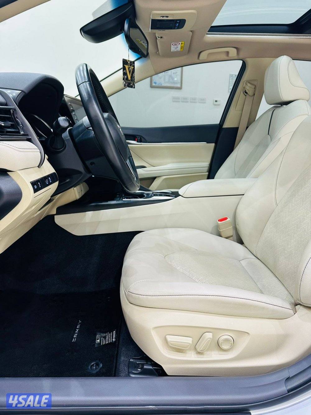 للبيع تويوتا كامري LIMITRD EDITION V6  3.5 موديل 20234