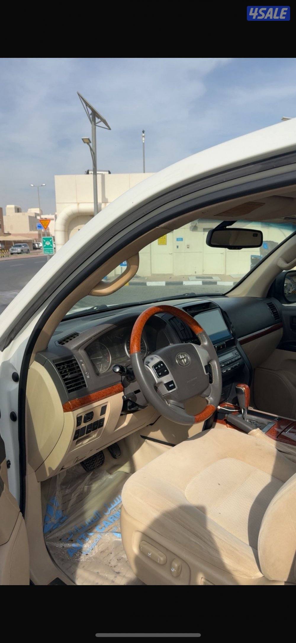 للبيع لاند كروزر 20131