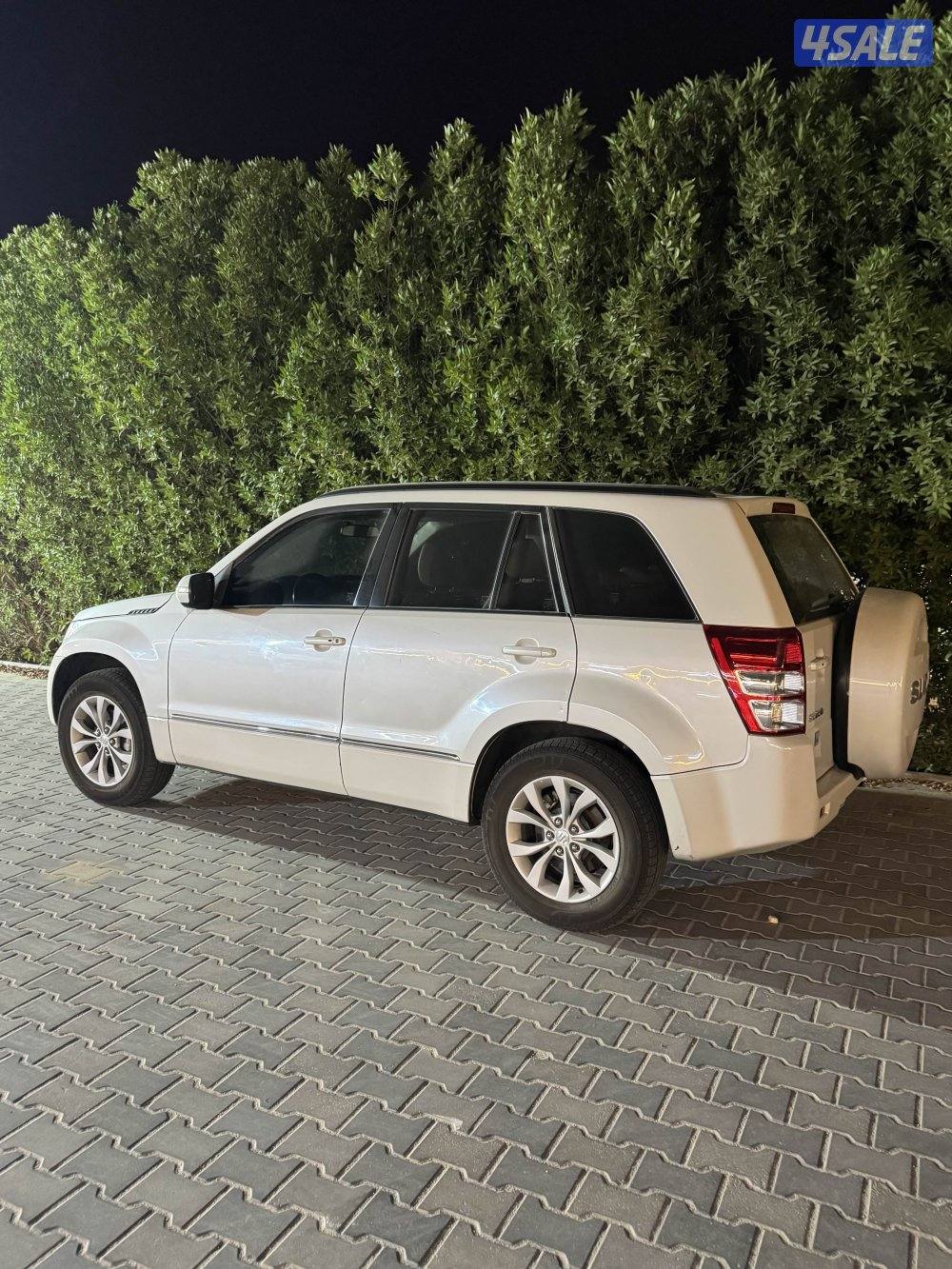 للبيع سوزوكي ٢٠١٦ ماشي ٩٥ الف فقط نظيف جدا0