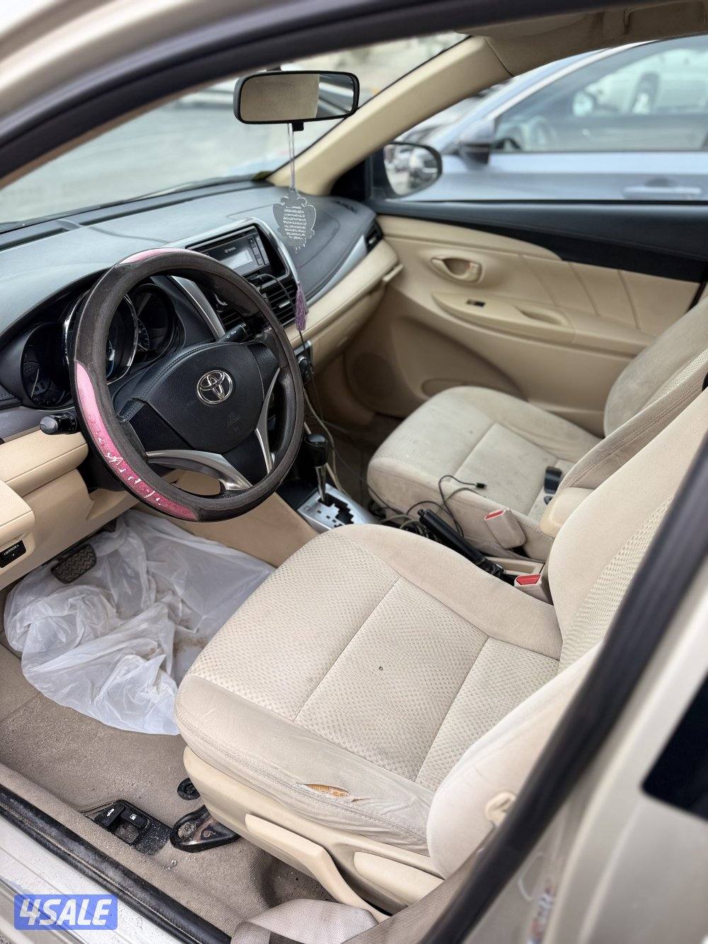 للبيع - تويوتا يارس - موديل 2017 - وارد الساير - حجم المكينه 16003