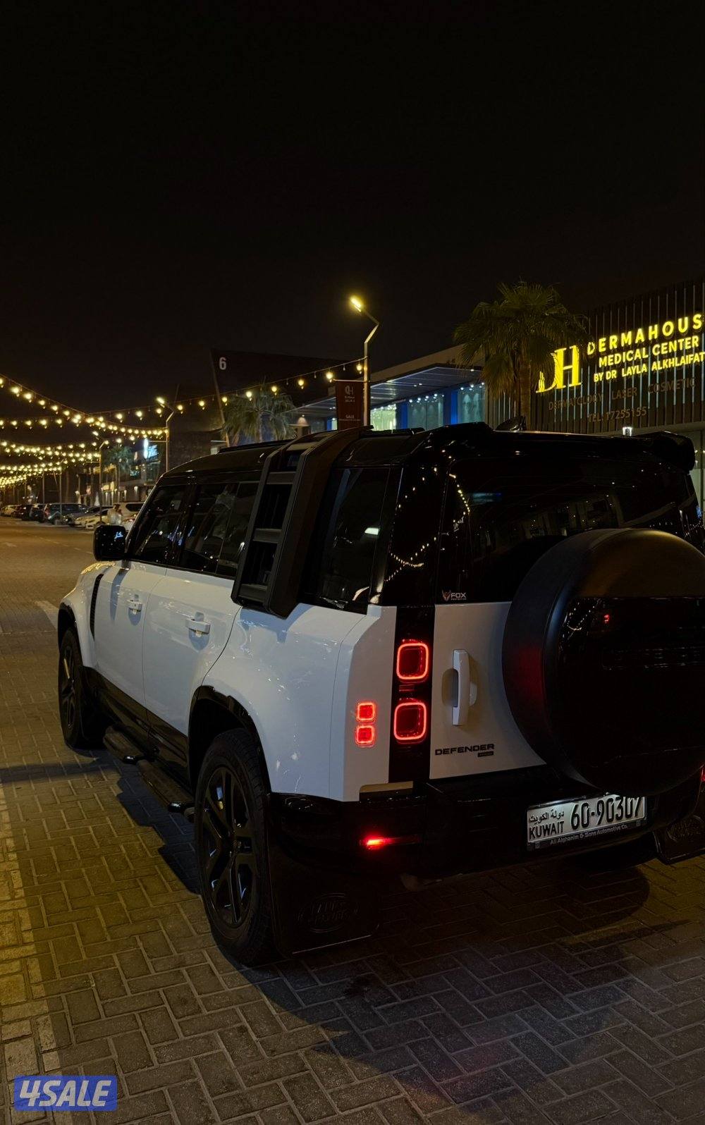 الصندوق والسلم للدفندر استعمال ثلاثه شهور نظيف جداً.3