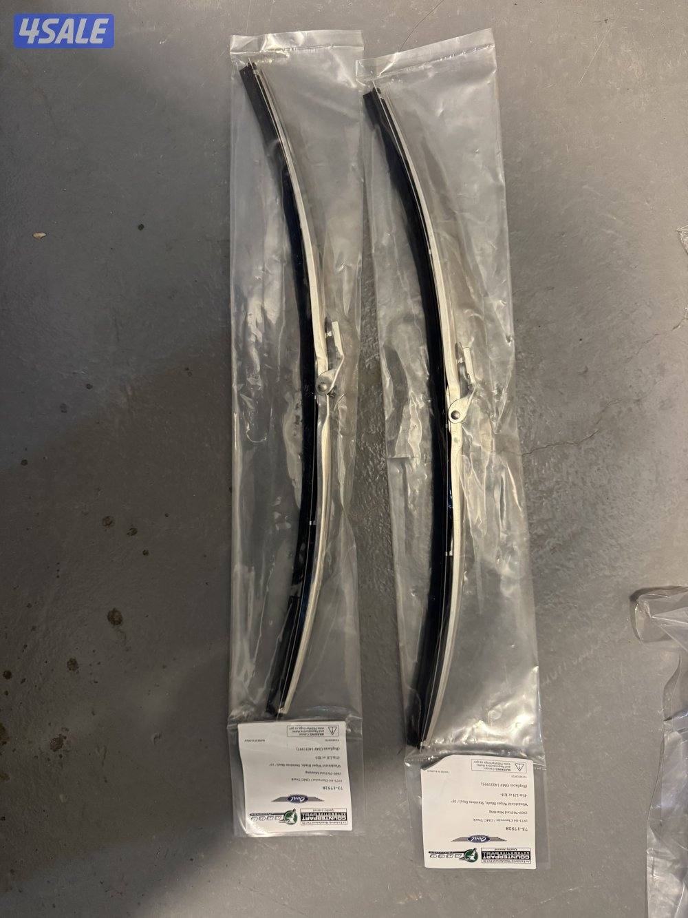 للبيع قطع غيار سيارة كلاسيكية جمس قديم2