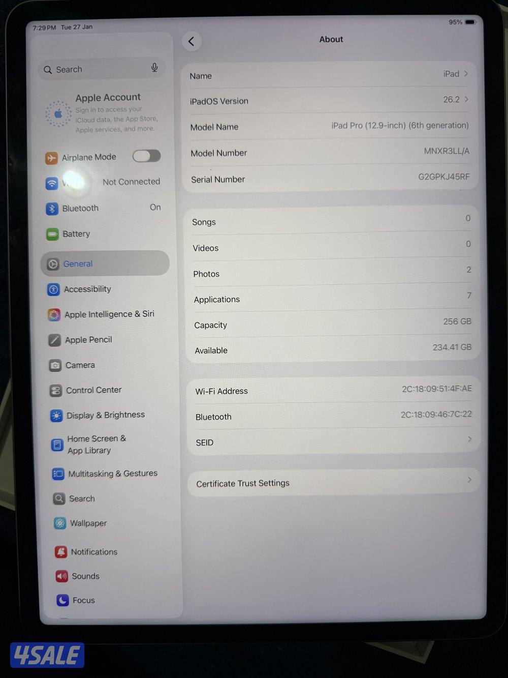 أيباد برو 13 إنش M2 نفس الجديد 256 جيجا5