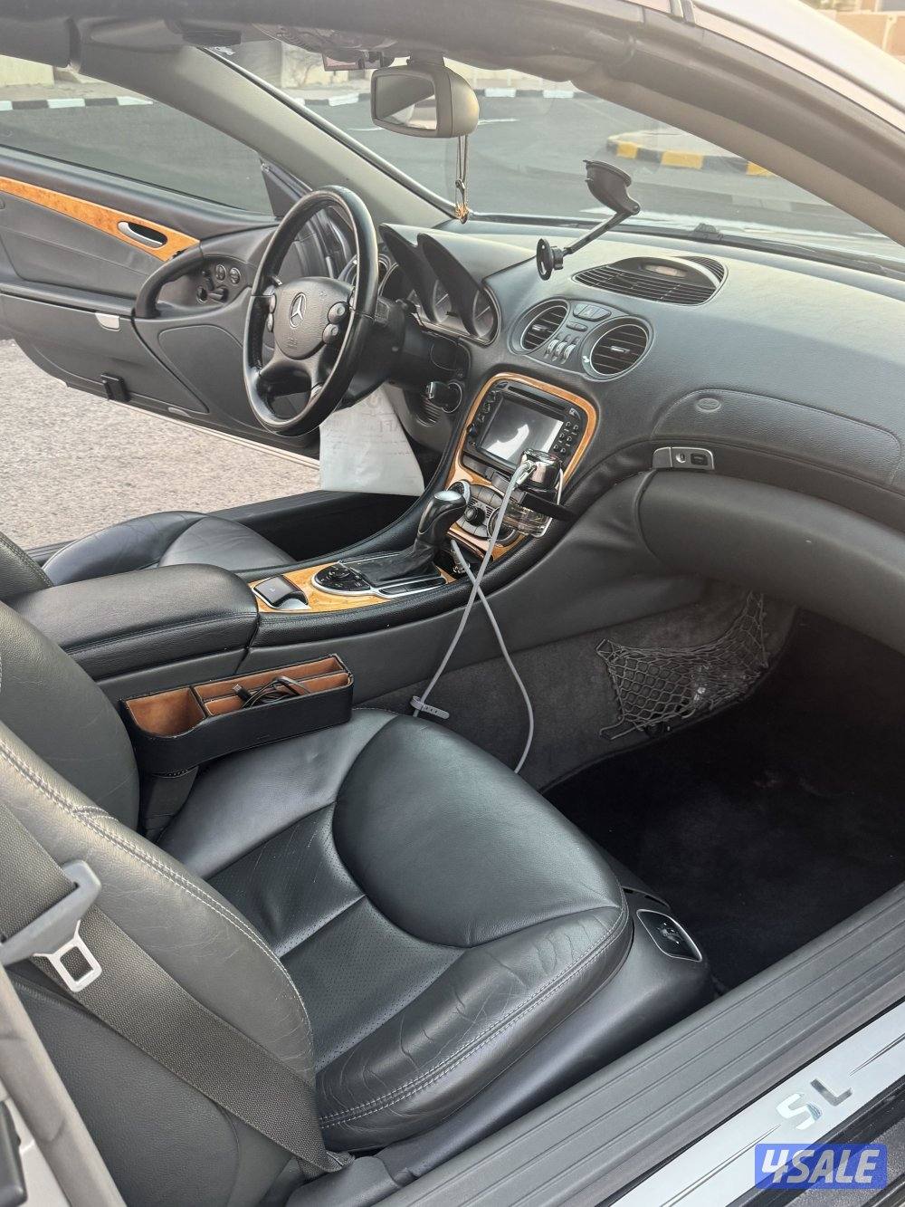 للبيع مرسيدس SL5008