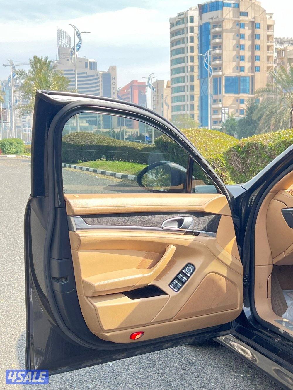 للبيع بورش باناميرا موديل  ٢٠١١ بحالة جيدة5